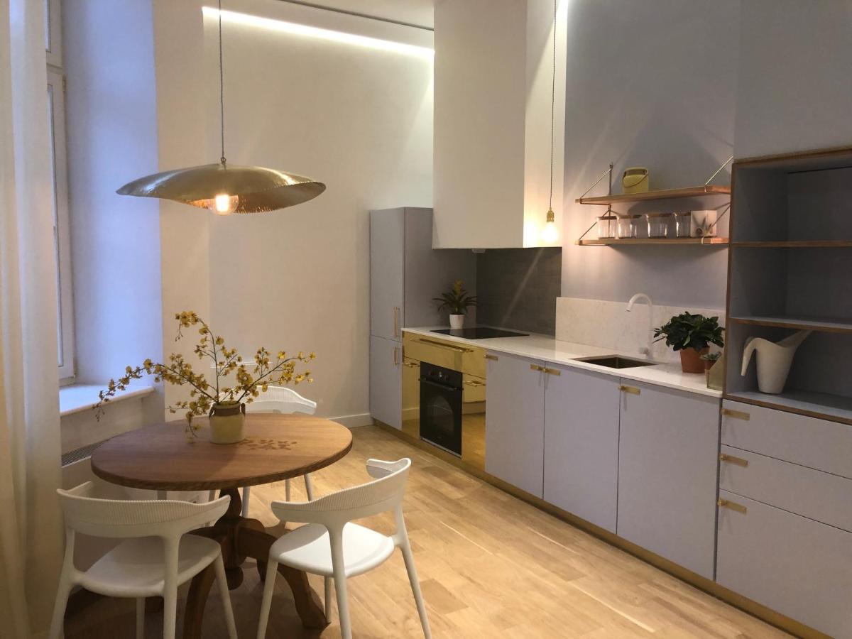 Boutique Elizabeth Apartment Riga Exterior foto
